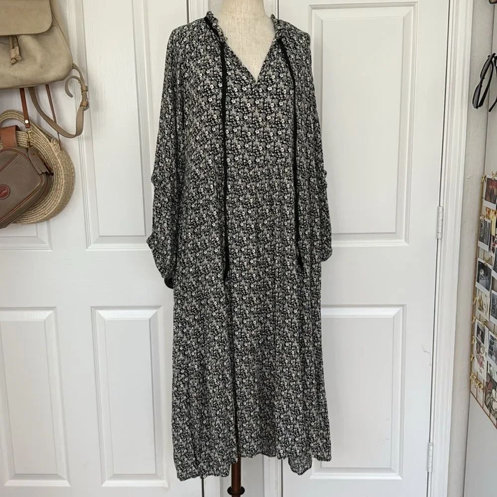 Uncle Frank black & white floral bohemian maxi dress